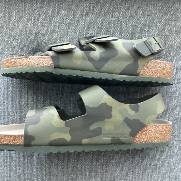 Birkenstock Men's Arizona Birko-Flor Soft Footbed Two-Strap Sandals, size EU 46 - Picture 9 of 10